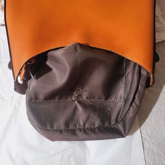 Gianni Conti Italy- *With Defects Shoulder- Crossbody Bag - Genuine Leather $185 - Picture 10 of 16